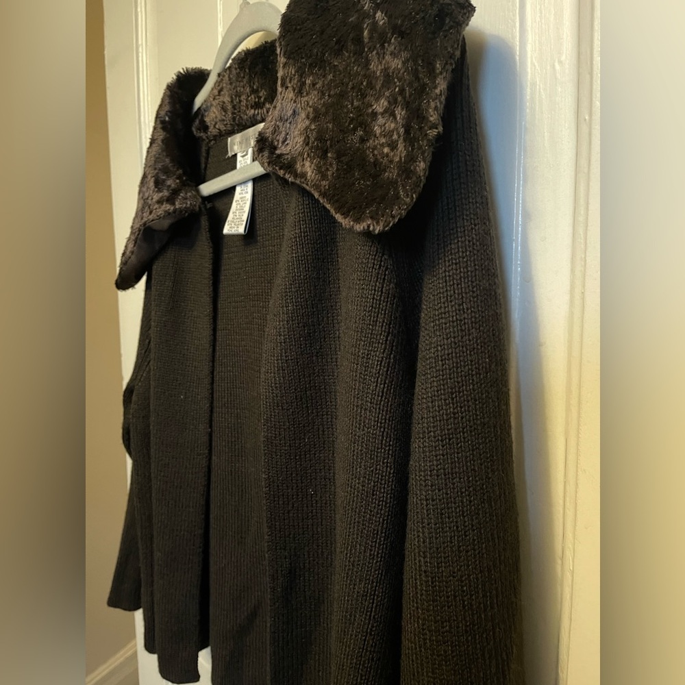 🤎 Nine West Dark Brown Knit Cardigan with Faux Fur Collar